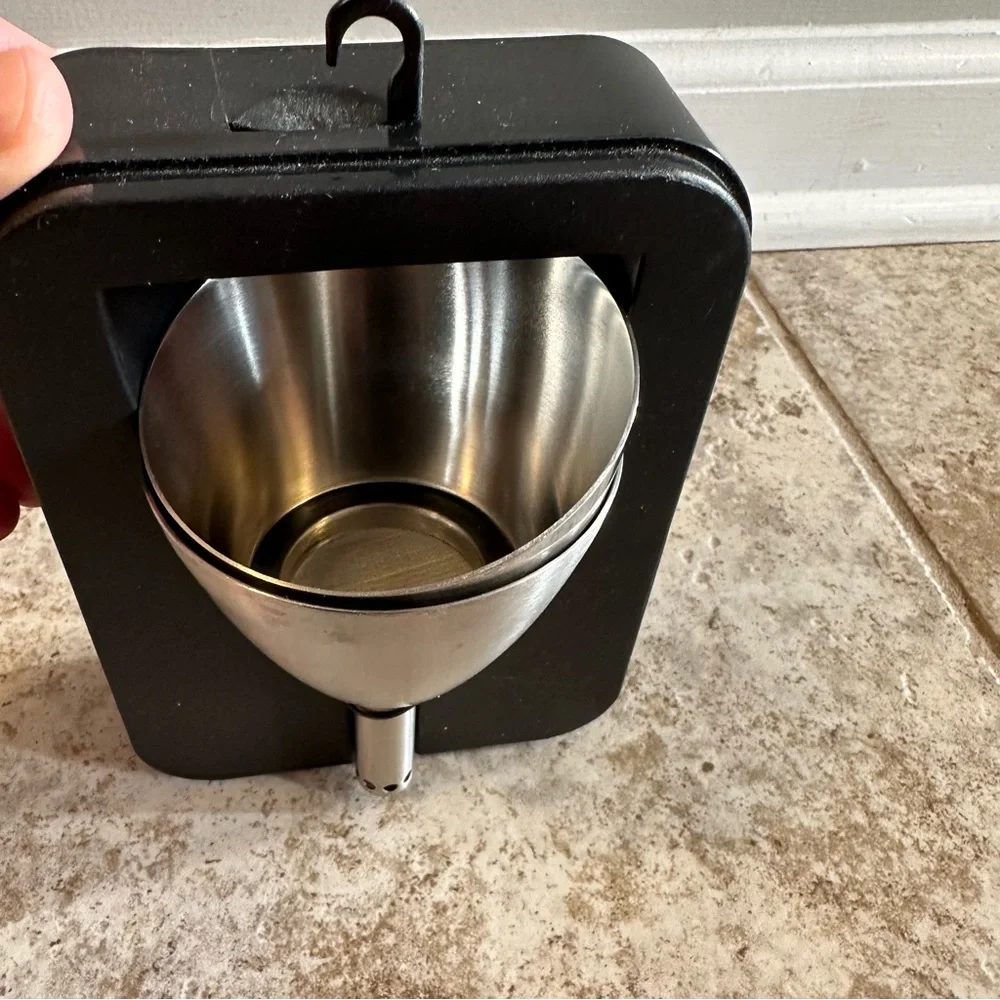 Crate & Barrel Rabbit Wine Shower Funnel w/ Strainer